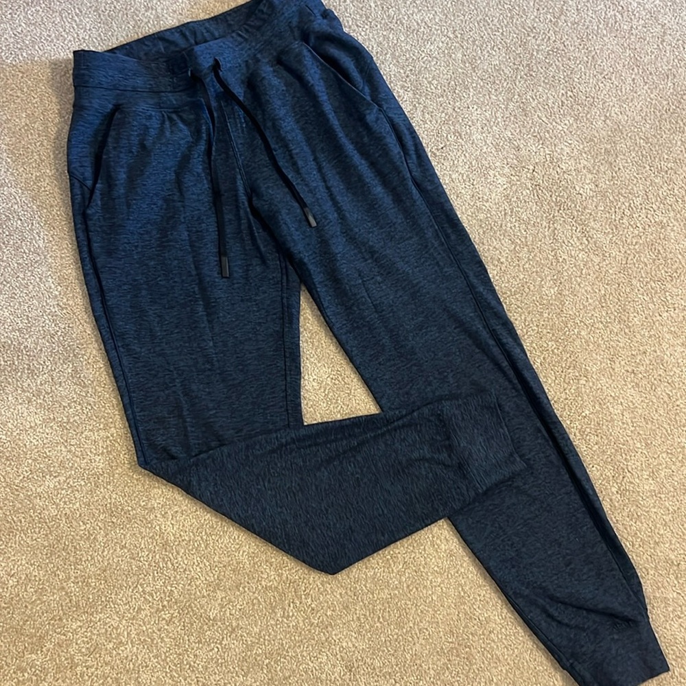 Lululemon Ready to Rulu jogger